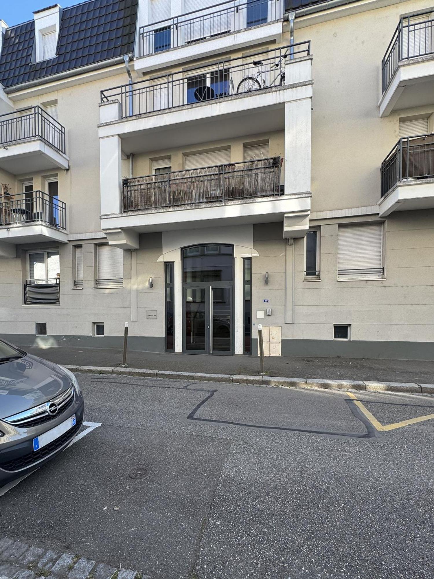 Joli 3P Avec Terrasse Et Garage Proche Centre Estrasburgo Exterior foto